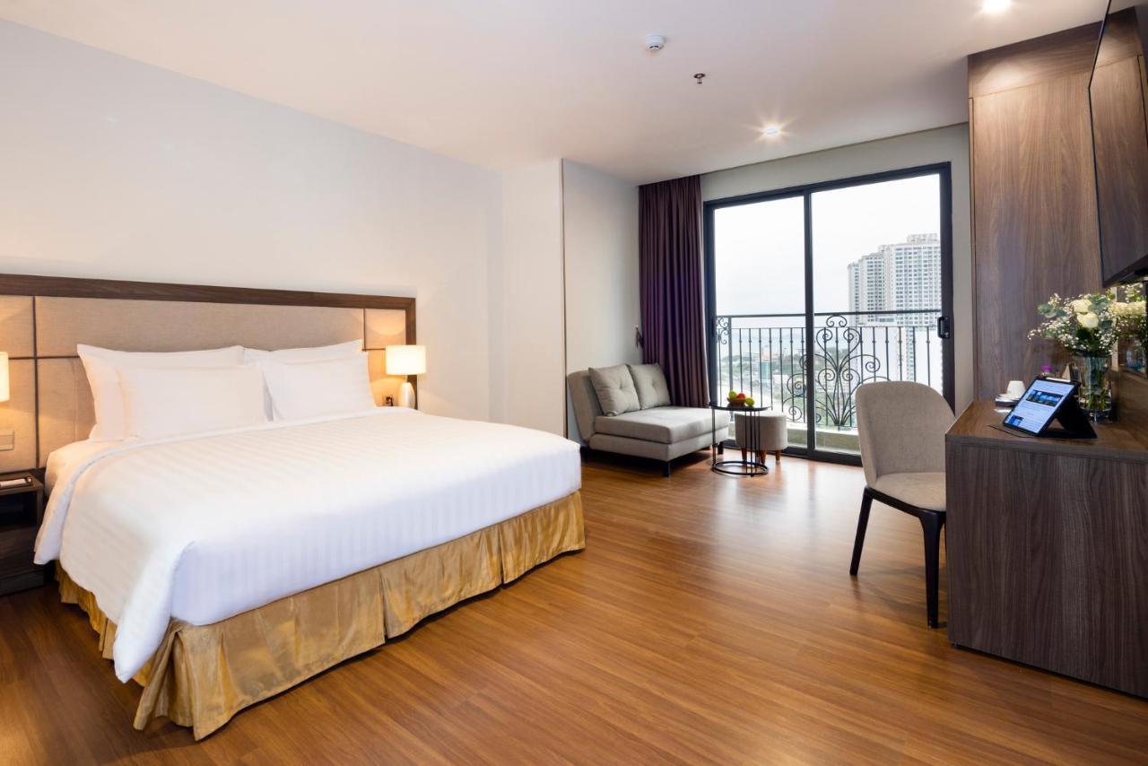 Aston Nha Trang City Hotel Bagian luar foto
