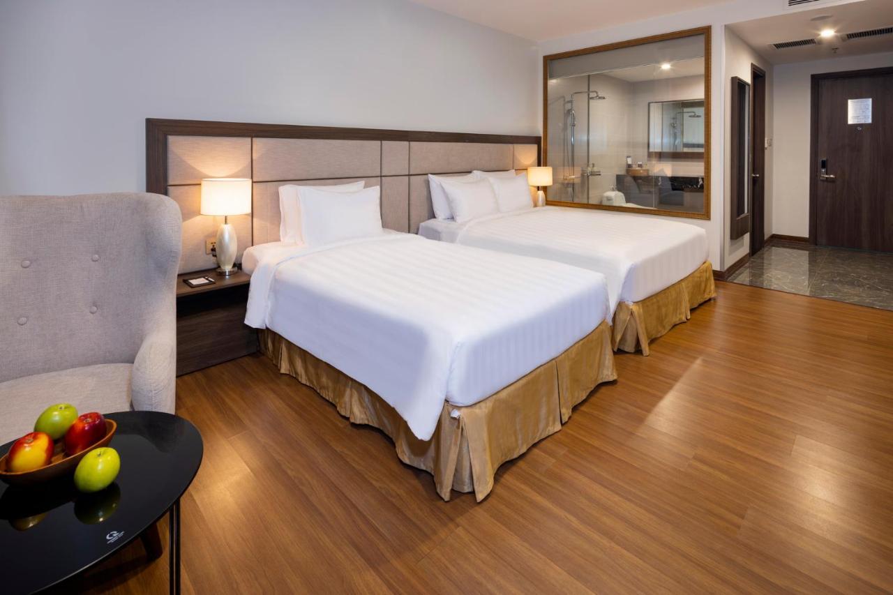 Aston Nha Trang City Hotel Bagian luar foto