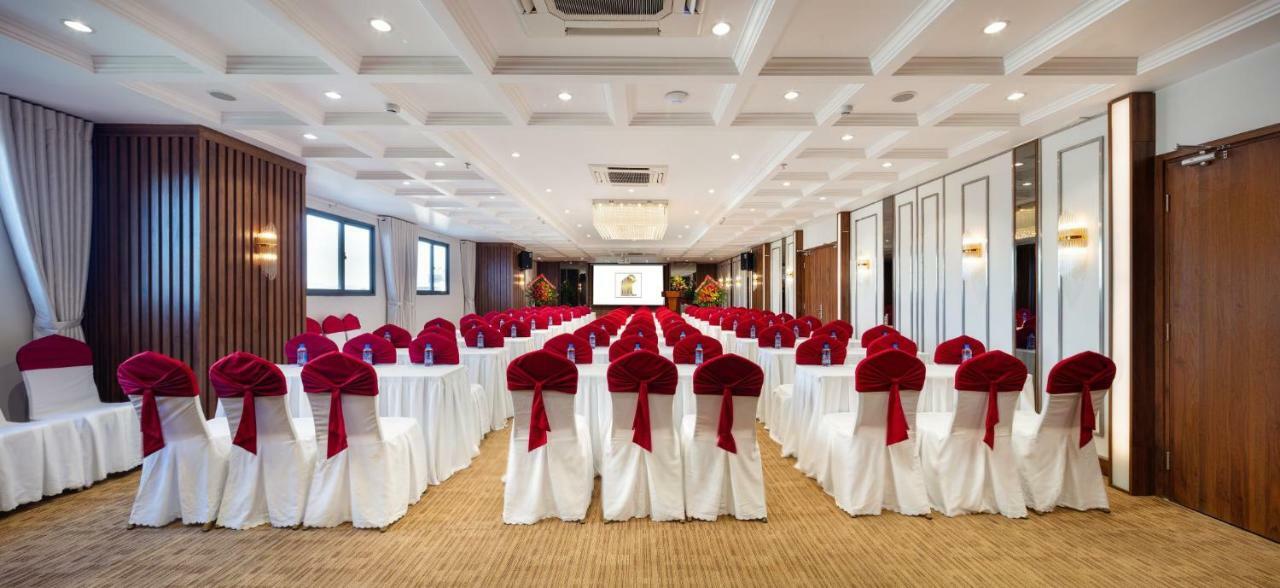 Aston Nha Trang City Hotel Bagian luar foto