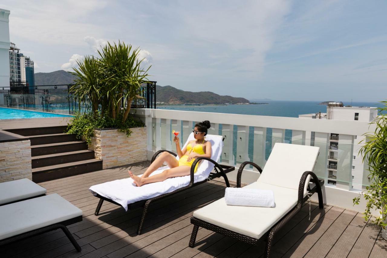 Aston Nha Trang City Hotel Bagian luar foto