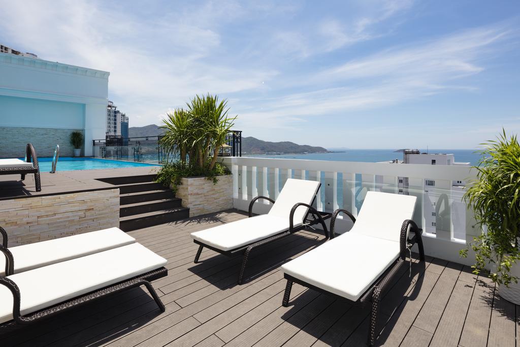 Aston Nha Trang City Hotel Bagian luar foto